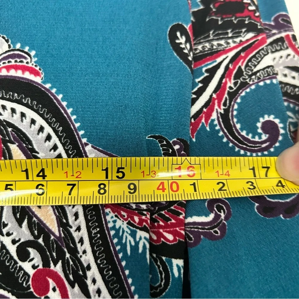 White House Black Market WHBM Women’s Paisley Blouse Split Sleeve​ - Picture 7 of 9